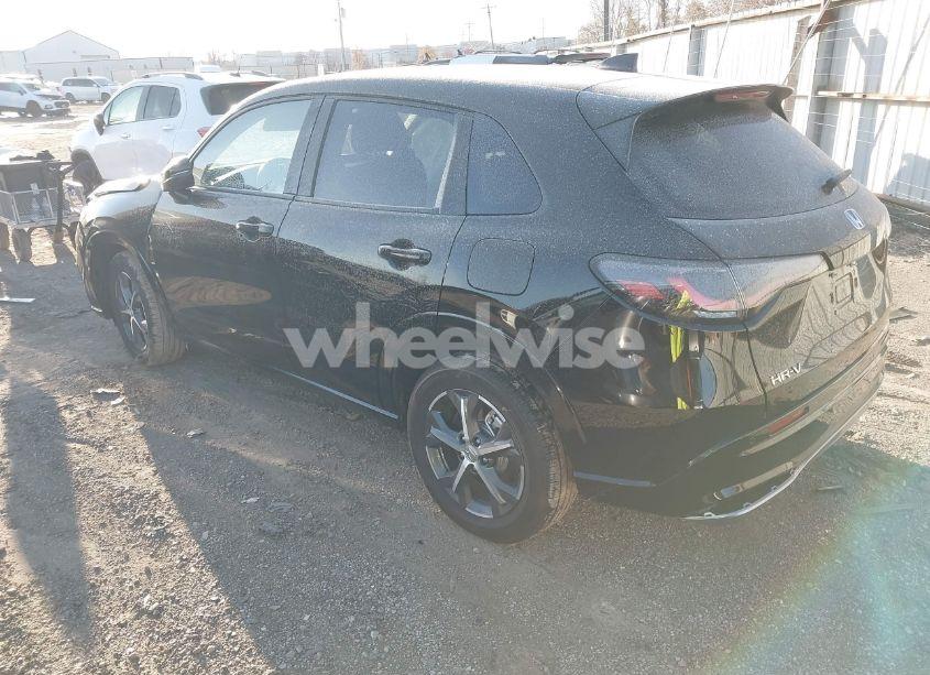 Photo 3 of 2024 Honda Hr-v AWD EX-L/AWD EX-L W/O BSI (VIN 3CZRZ2H7XRM783472)