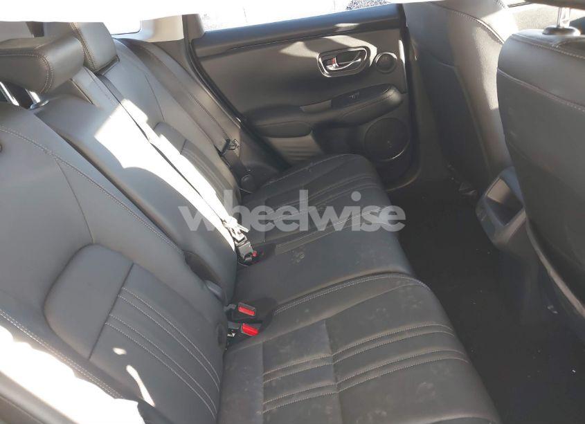 Photo 8 of 2024 Honda Hr-v AWD EX-L/AWD EX-L W/O BSI (VIN 3CZRZ2H7XRM783472)