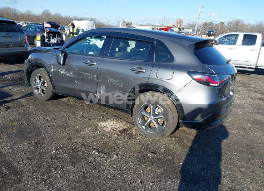 Photo 3 of 2025 Honda Hr-v AWD EX-L (VIN 3CZRZ2H7XSM700919)