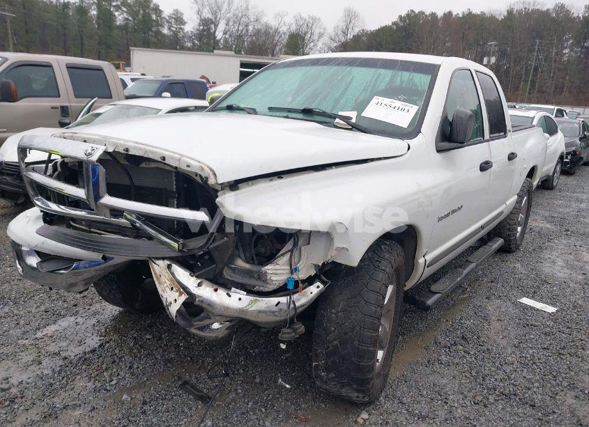 Photo 2 of 2002 Dodge Ram 1500 ST (VIN 3D3HA18N02G198817)