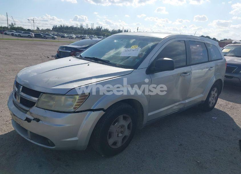 Photo 2 of 2009 Dodge Journey SE (VIN 3D4GG47B49T548448)