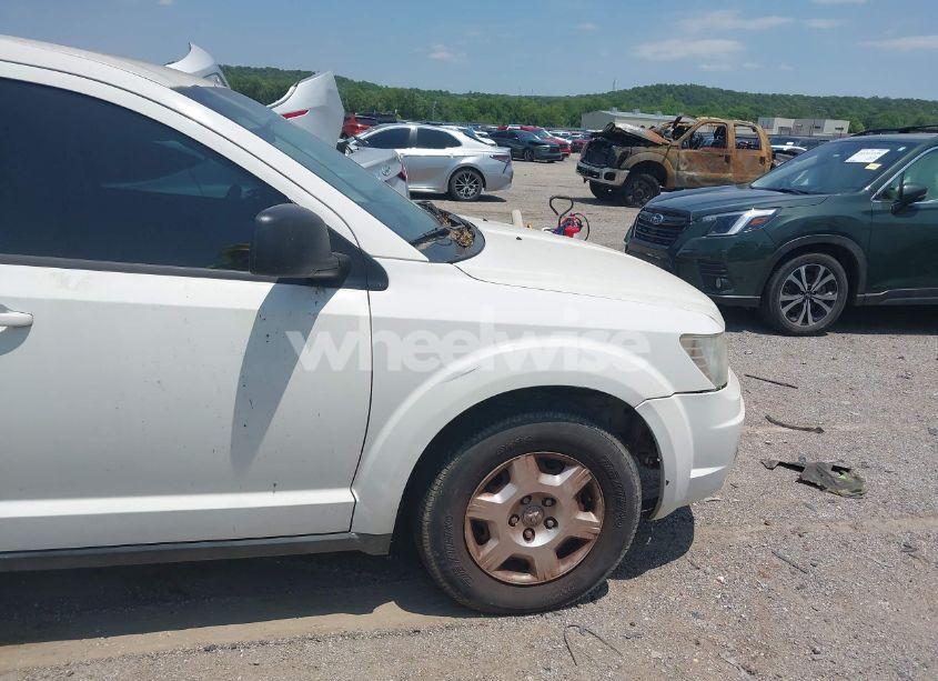 Photo 6 of 2009 Dodge Journey SE (VIN 3D4GG47B99T553970)