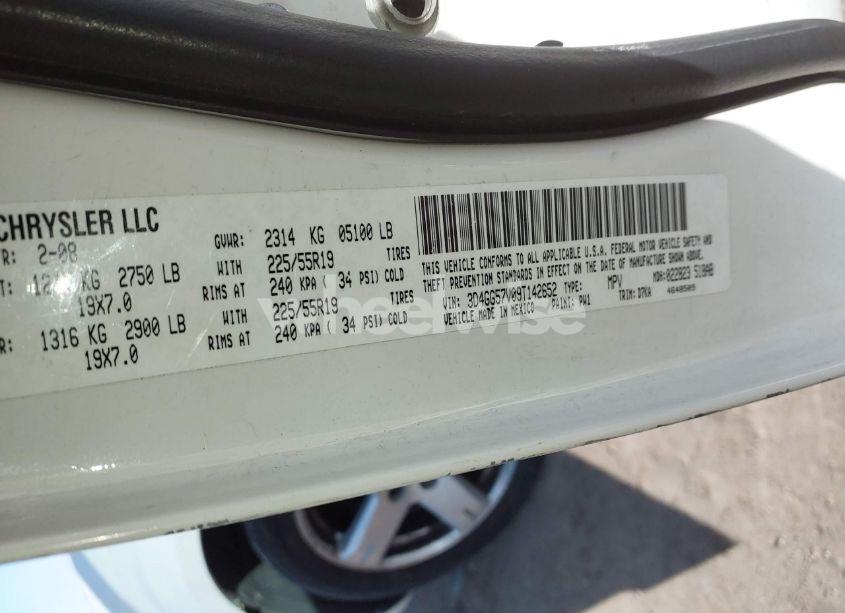 Photo 9 of 2009 Dodge Journey SXT (VIN 3D4GG57V09T142652)