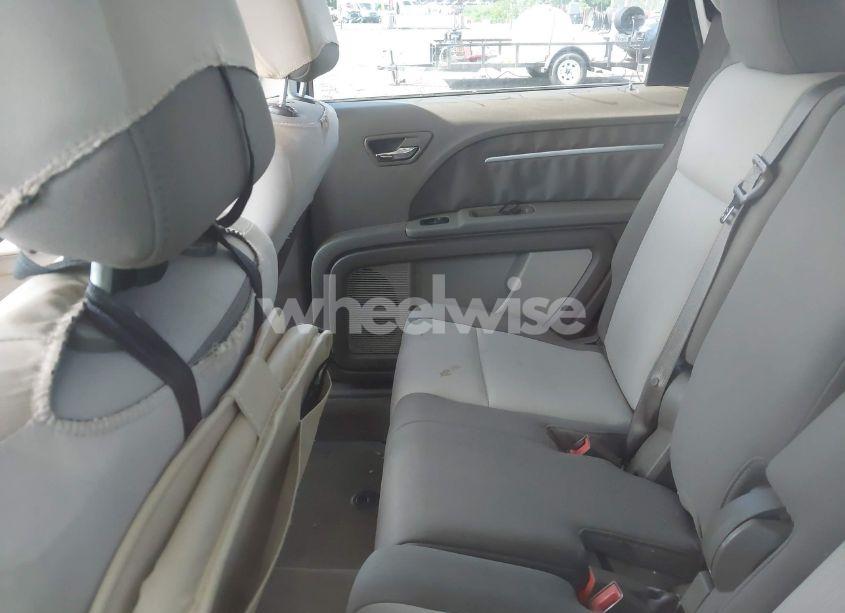 Photo 8 of 2009 Dodge Journey SXT (VIN 3D4GG57V19T218962)