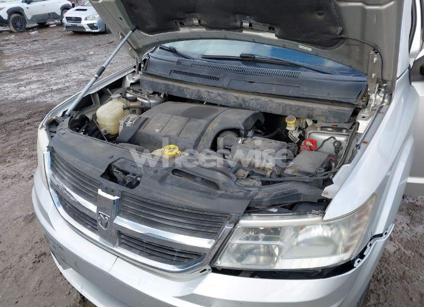 Photo 10 of 2009 Dodge Journey SXT (VIN 3D4GG57VX9T552570)