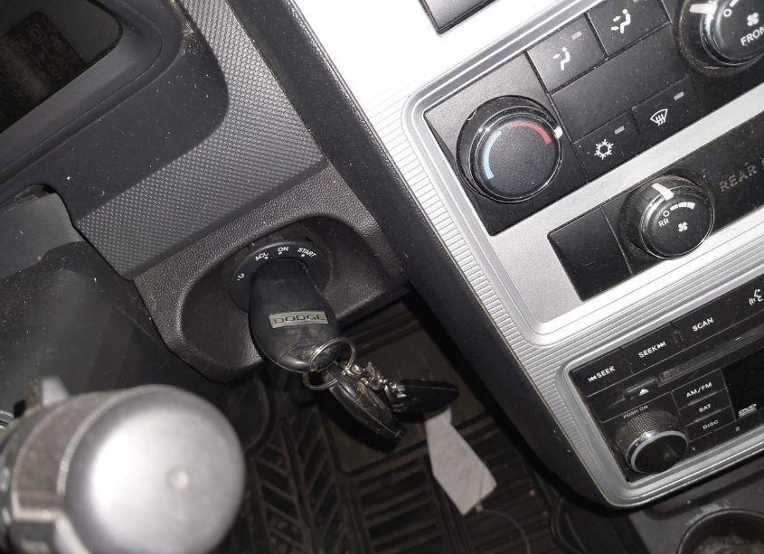 Photo 11 of 2009 Dodge Journey SXT (VIN 3D4GH57V89T139592)