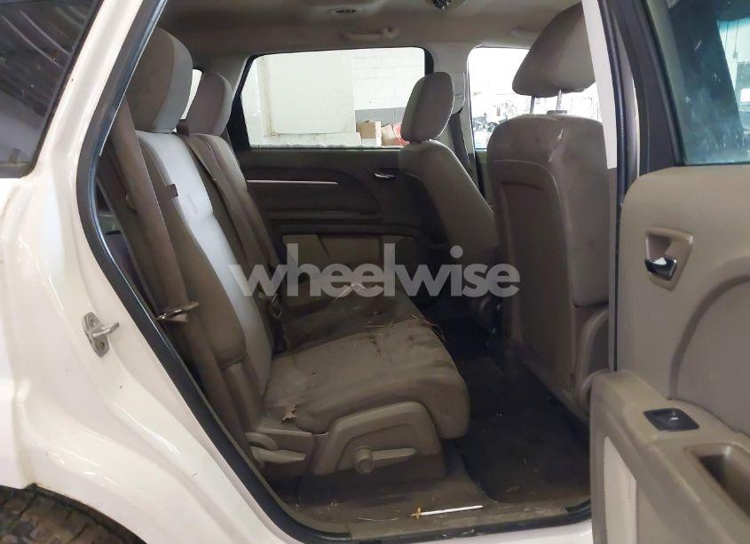 Photo 8 of 2009 Dodge Journey (VIN 3D4GH57V99T215921)