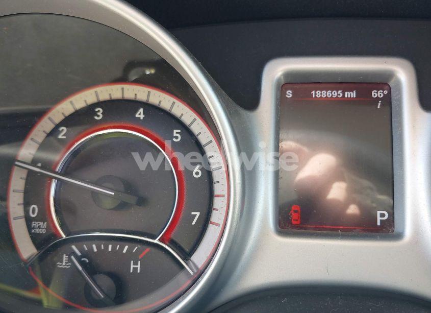 Photo 7 of 2011 Dodge Journey MAINSTREET (VIN 3D4PG1FG0BT558170)