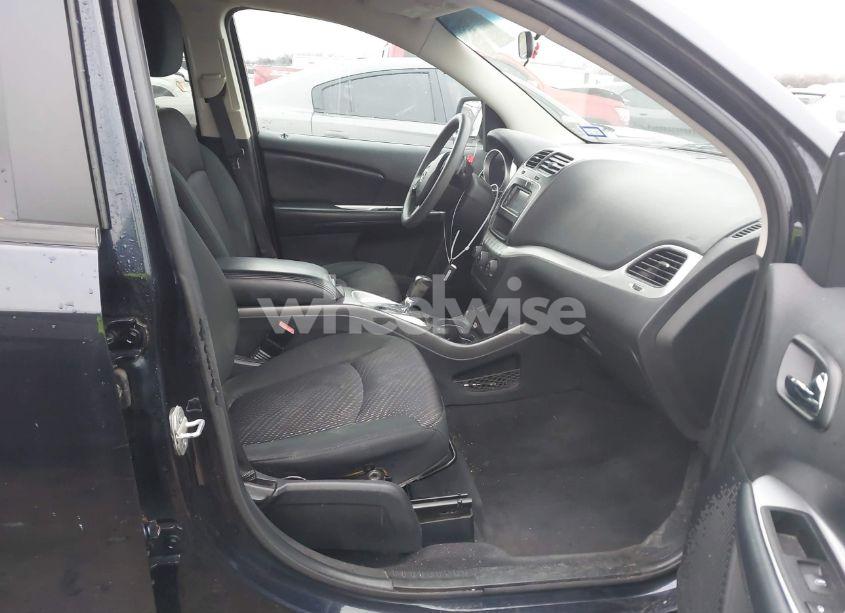 Photo 5 of 2011 Dodge Journey MAINSTREET (VIN 3D4PG1FG1BT516350)