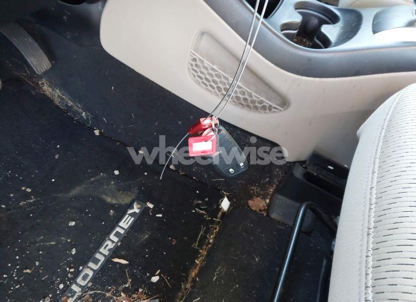 Photo 11 of 2011 Dodge Journey MAINSTREET (VIN 3D4PG1FG3BT538303)