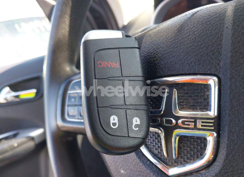 Photo 11 of 2011 Dodge Journey MAINSTREET (VIN 3D4PG1FG5BT520157)