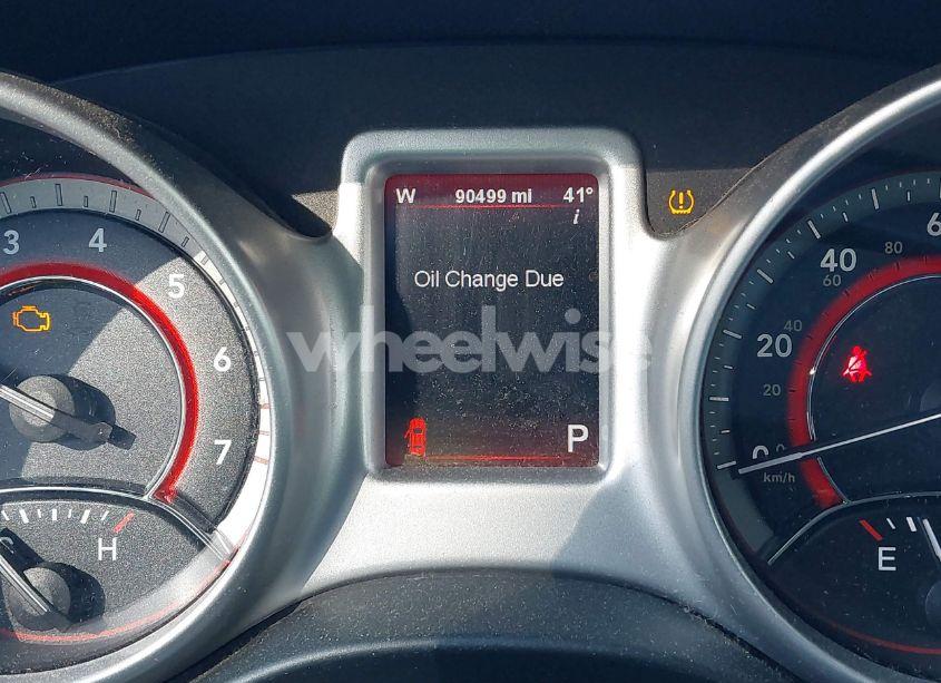 Photo 7 of 2011 Dodge Journey MAINSTREET (VIN 3D4PG1FG6BT505747)