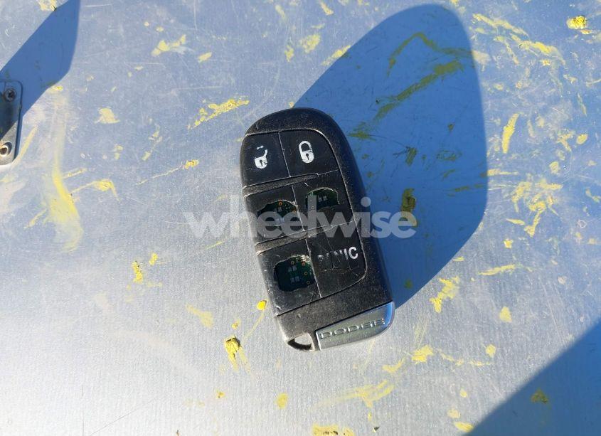 Photo 11 of 2011 Dodge Journey MAINSTREET (VIN 3D4PG1FG6BT513072)