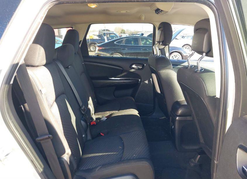 Photo 8 of 2011 Dodge Journey MAINSTREET (VIN 3D4PG1FG6BT520264)