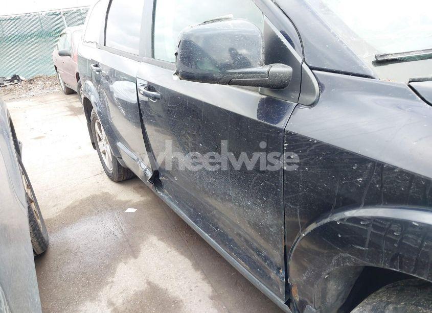 Photo 6 of 2011 Dodge Journey MAINSTREET (VIN 3D4PG1FG6BT541647)