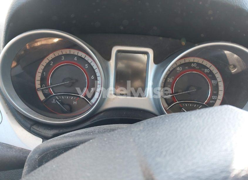 Photo 7 of 2011 Dodge Journey MAINSTREET (VIN 3D4PG1FG6BT552261)