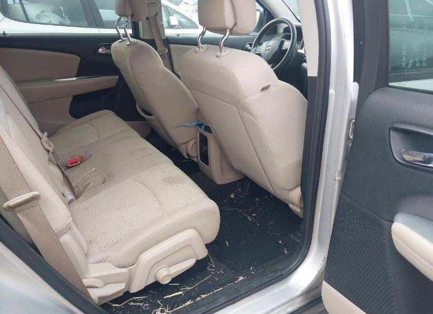 Photo 8 of 2011 Dodge Journey MAINSTREET (VIN 3D4PG1FG6BT561588)