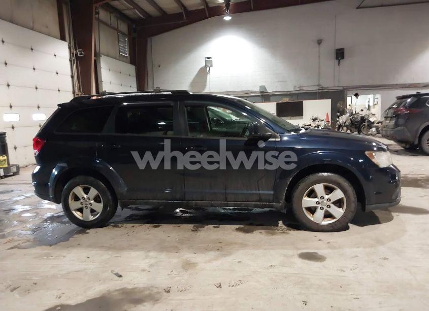 Photo 13 of 2011 Dodge Journey MAINSTREET (VIN 3D4PG1FG7BT528292)
