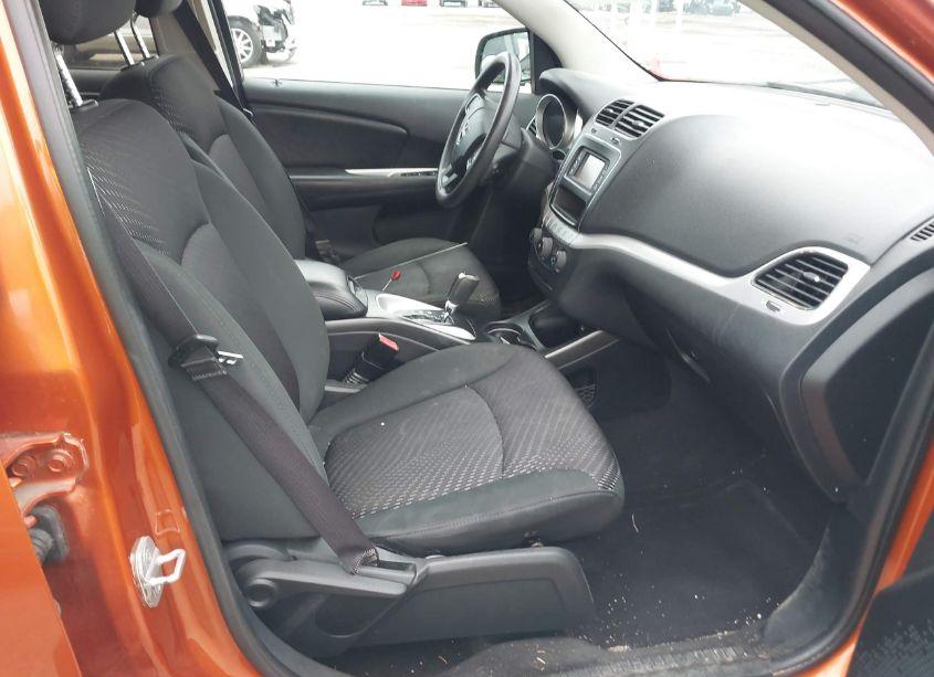 Photo 5 of 2011 Dodge Journey MAINSTREET (VIN 3D4PG1FG7BT547523)