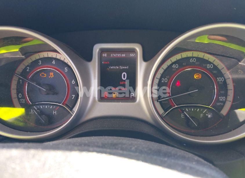 Photo 7 of 2011 Dodge Journey CREW (VIN 3D4PG3FG0BT549433)