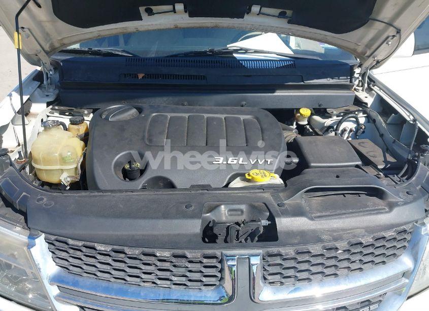 Photo 10 of 2011 Dodge Journey CREW (VIN 3D4PG3FG8BT568974)