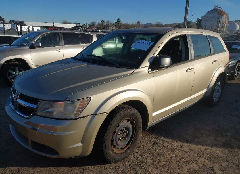 Photo 2 of 2010 Dodge Journey SE (VIN 3D4PG4FB3AT155417)