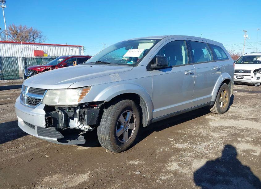 Photo 2 of 2010 Dodge Journey SE (VIN 3D4PG4FB4AT233235)