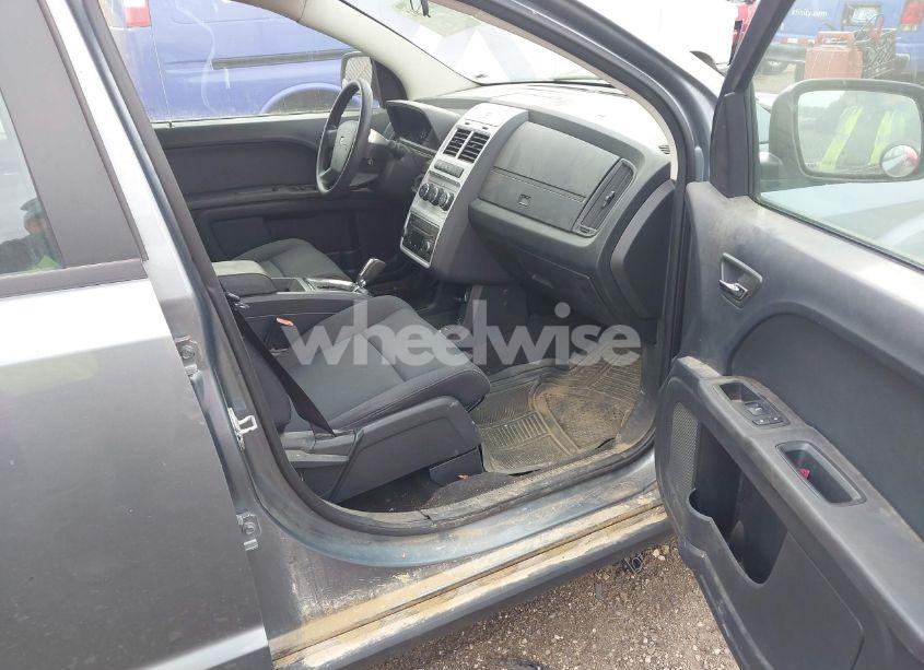 Photo 5 of 2010 Dodge Journey SE (VIN 3D4PG4FB5AT183073)