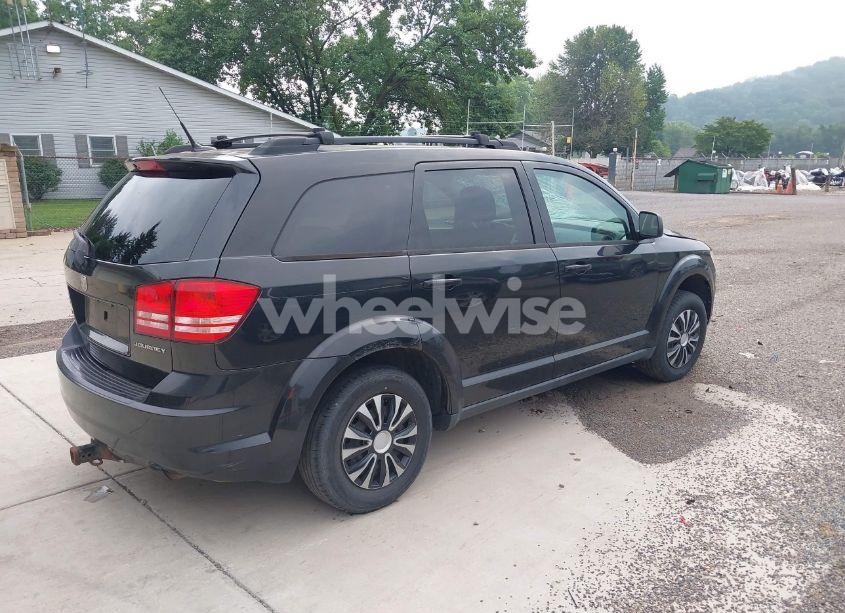 Photo 4 of 2010 Dodge Journey SE (VIN 3D4PG4FB6AT141883)