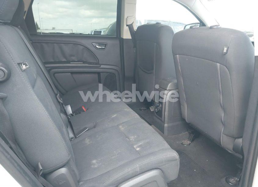 Photo 8 of 2010 Dodge Journey SE (VIN 3D4PG4FB7AT133324)