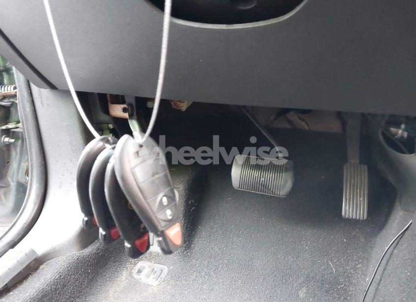 Photo 11 of 2010 Dodge Journey SE (VIN 3D4PG4FB7AT155632)