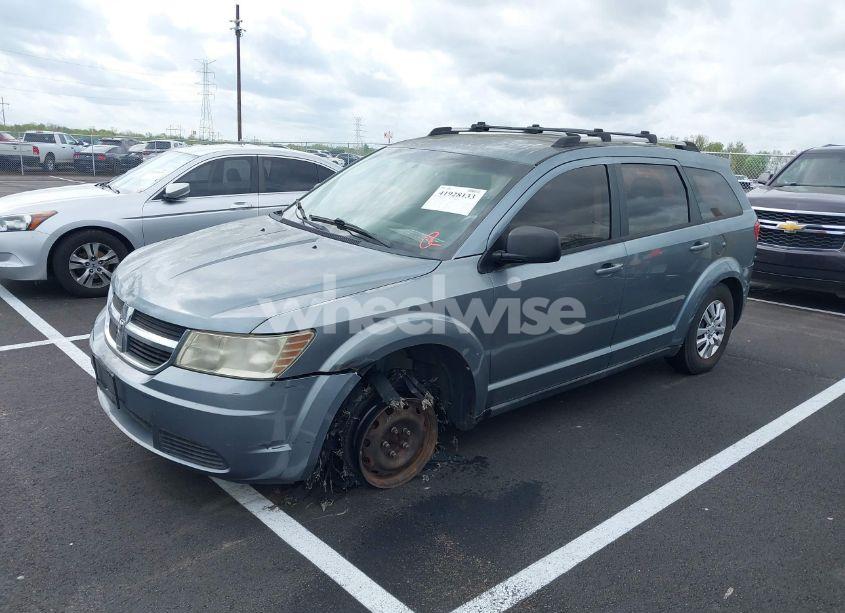 Photo 2 of 2010 Dodge Journey SE (VIN 3D4PG4FB7AT155632)