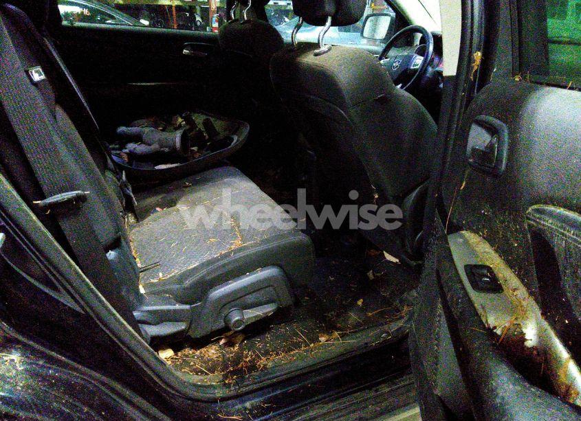 Photo 8 of 2011 Dodge Journey SXT (VIN 3D4PG5FG6BT502824)