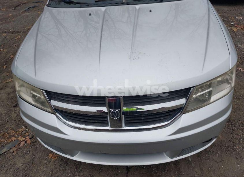 Photo 6 of 2010 Dodge Journey SXT (VIN 3D4PG5FV1AT115952)