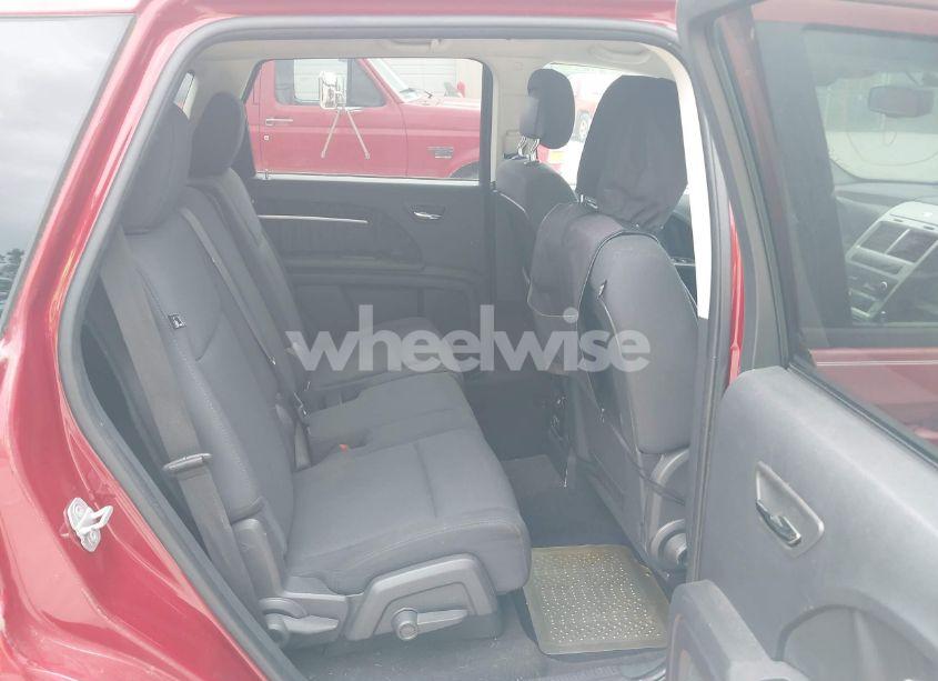 Photo 8 of 2010 Dodge Journey SXT (VIN 3D4PG5FV1AT118740)