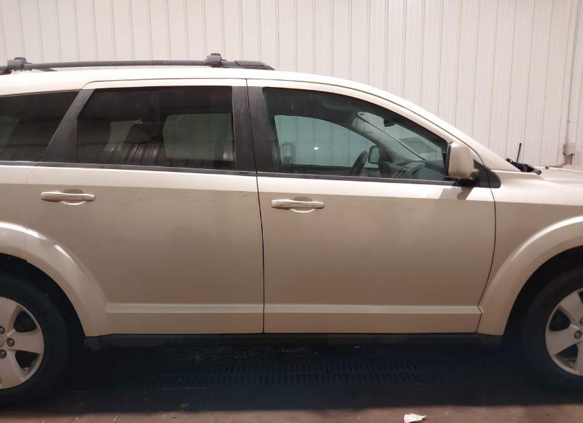 Photo 13 of 2010 Dodge Journey SXT (VIN 3D4PG5FV1AT137207)