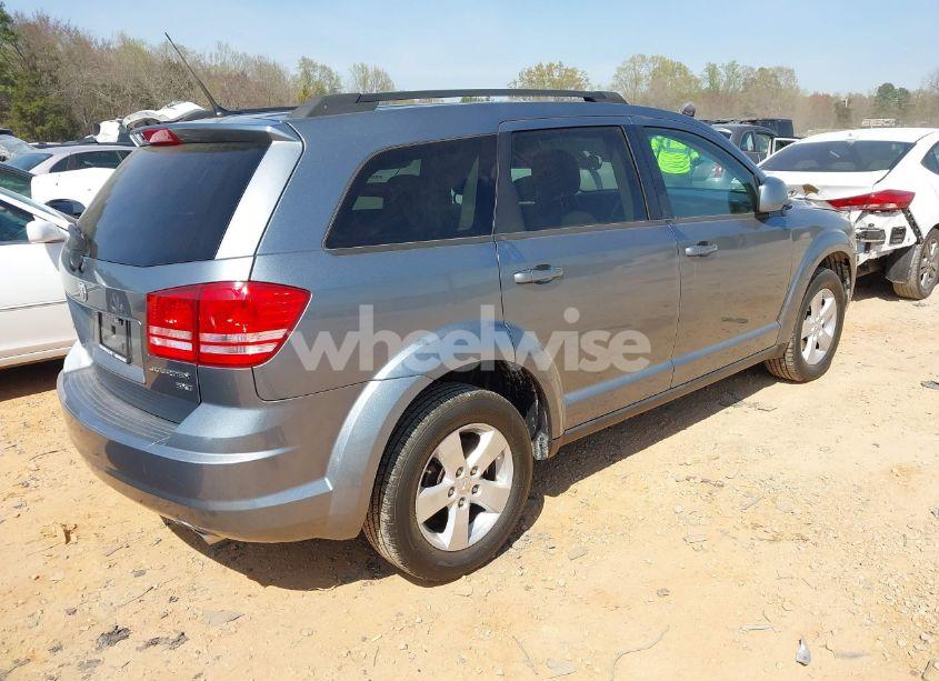 Photo 4 of 2010 Dodge Journey SXT (VIN 3D4PG5FV1AT264278)