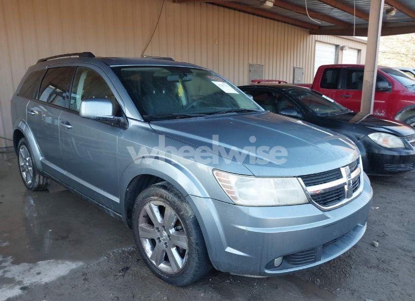 2010 Dodge Journey SXT (VIN 3D4PG5FV2AT180180) main photo