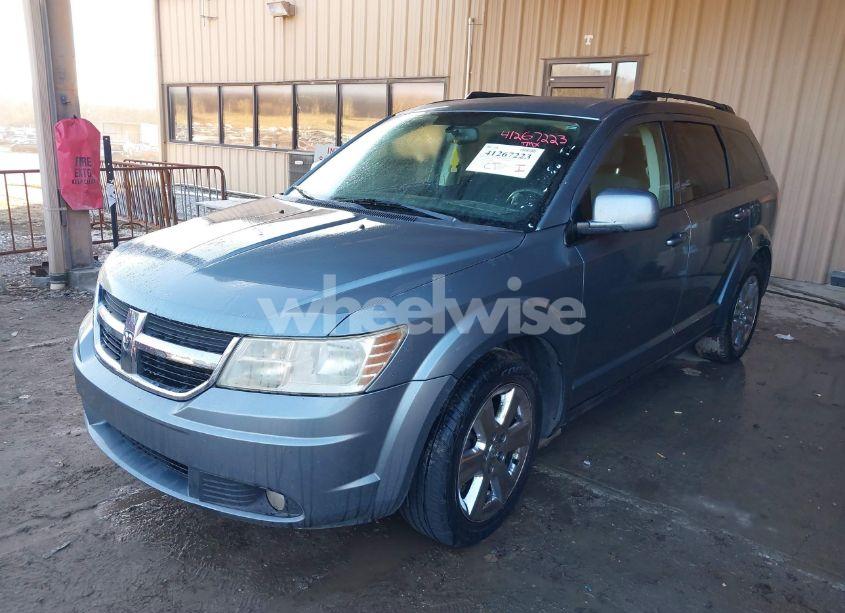 Photo 2 of 2010 Dodge Journey SXT (VIN 3D4PG5FV2AT180180)