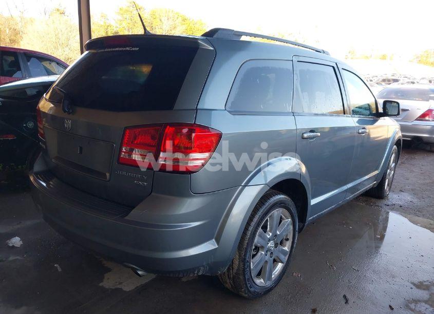 Photo 4 of 2010 Dodge Journey SXT (VIN 3D4PG5FV2AT180180)