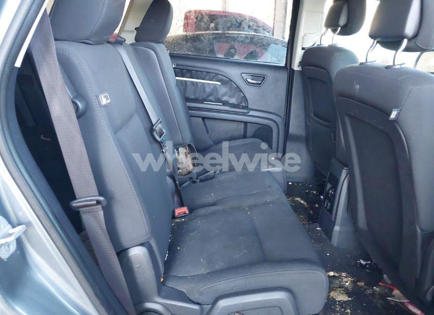 Photo 8 of 2010 Dodge Journey SXT (VIN 3D4PG5FV2AT180180)