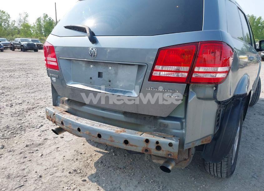 Photo 6 of 2010 Dodge Journey SXT (VIN 3D4PG5FV2AT274592)