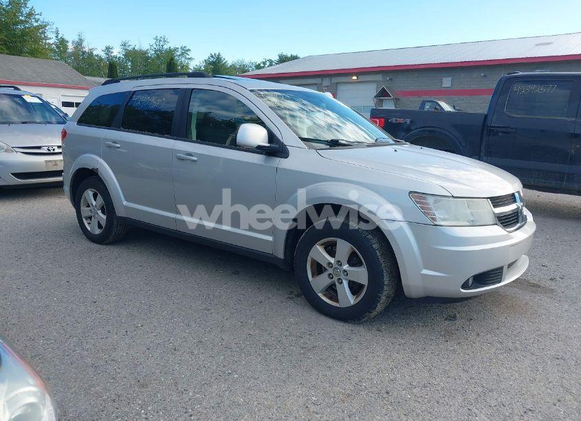 2010 Dodge Journey SXT (VIN 3D4PG5FV3AT138178) main photo