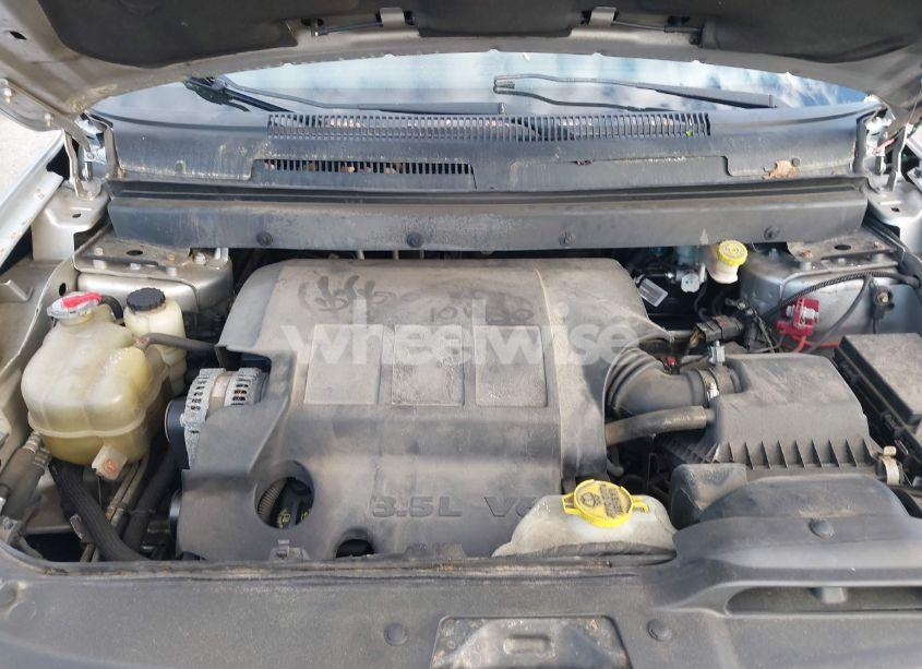 Photo 10 of 2010 Dodge Journey SXT (VIN 3D4PG5FV3AT138178)