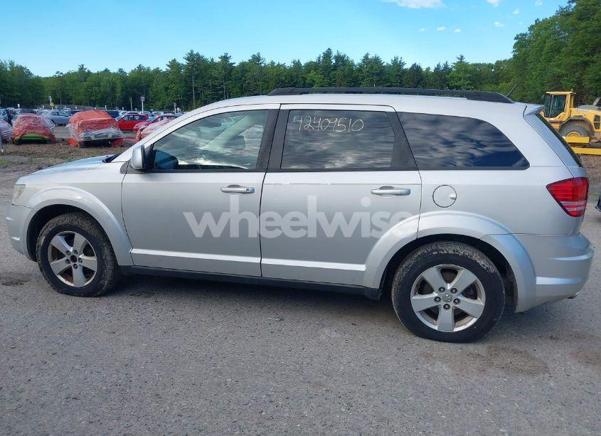 Photo 12 of 2010 Dodge Journey SXT (VIN 3D4PG5FV3AT138178)