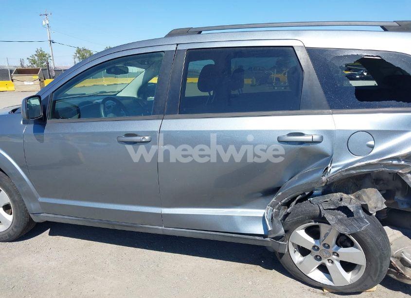 Photo 14 of 2010 Dodge Journey SXT (VIN 3D4PG5FV3AT148113)