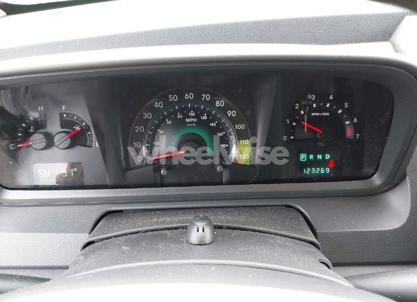 Photo 7 of 2010 Dodge Journey SXT (VIN 3D4PG5FV3AT175988)