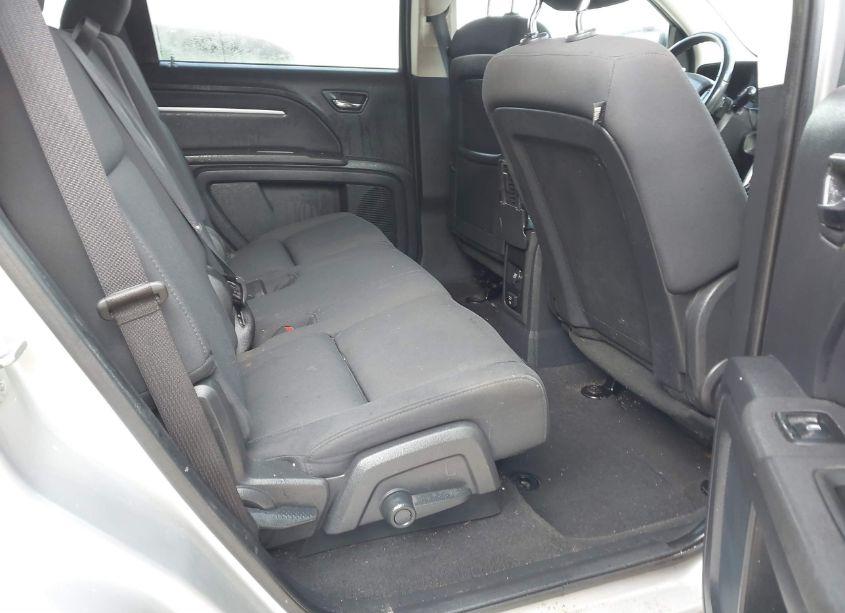 Photo 8 of 2010 Dodge Journey SXT (VIN 3D4PG5FV3AT193861)