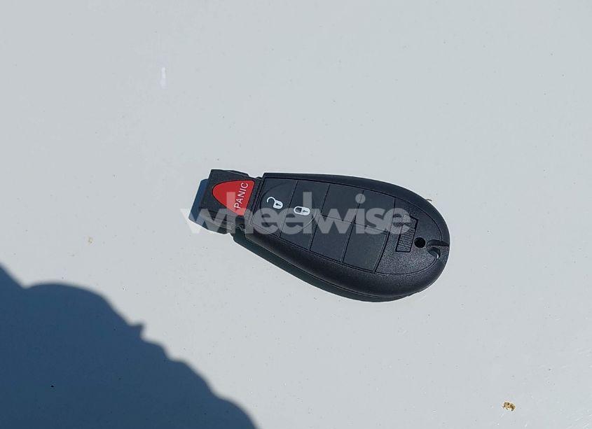 Photo 11 of 2010 Dodge Journey SXT (VIN 3D4PG5FV5AT161364)