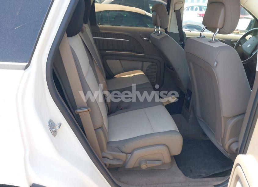 Photo 8 of 2010 Dodge Journey SXT (VIN 3D4PG5FV5AT161364)